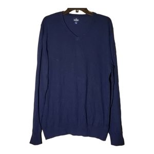 Old navy sweater size‎ large